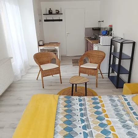 Joli Aux Portes De Bordeaux דירה *